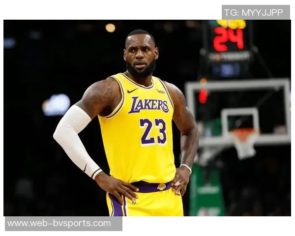 詹姆斯团队呼吁湖人谨慎安排出场时间他将缺席季前赛首战 詹姆斯团队呼吁湖人谨慎安排出场时间他将缺席季前赛首战