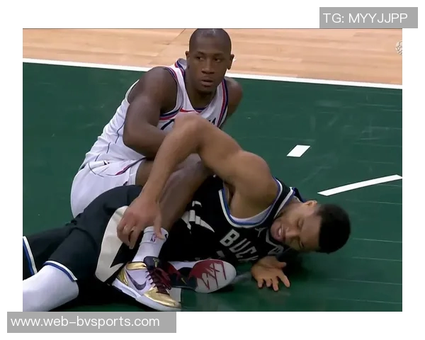 快船邓恩称赞保罗职业素养观察其比赛对自己成长助益良多