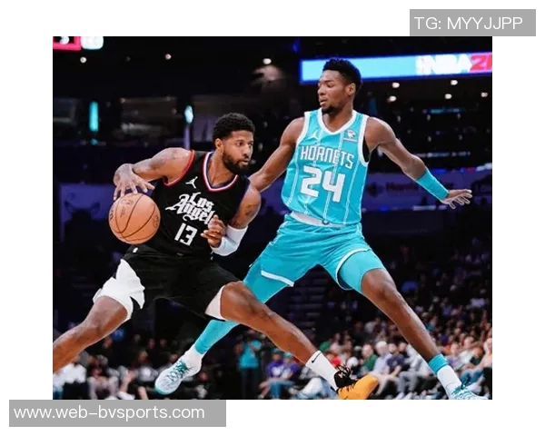 祖巴茨休赛期成功减重八磅身体轻盈力量提升显著 祖巴茨休赛期成功减重八磅身体轻盈力量提升显著