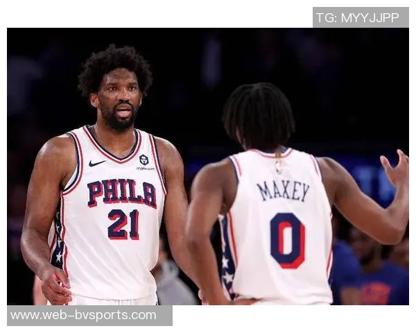 76人迎战奇才恩比德强势复出马克西乌布雷携手埃奇库姆爱德华兹出战 76人迎战奇才恩比德强势复出马克西乌布雷携手埃奇库姆爱德华兹出战